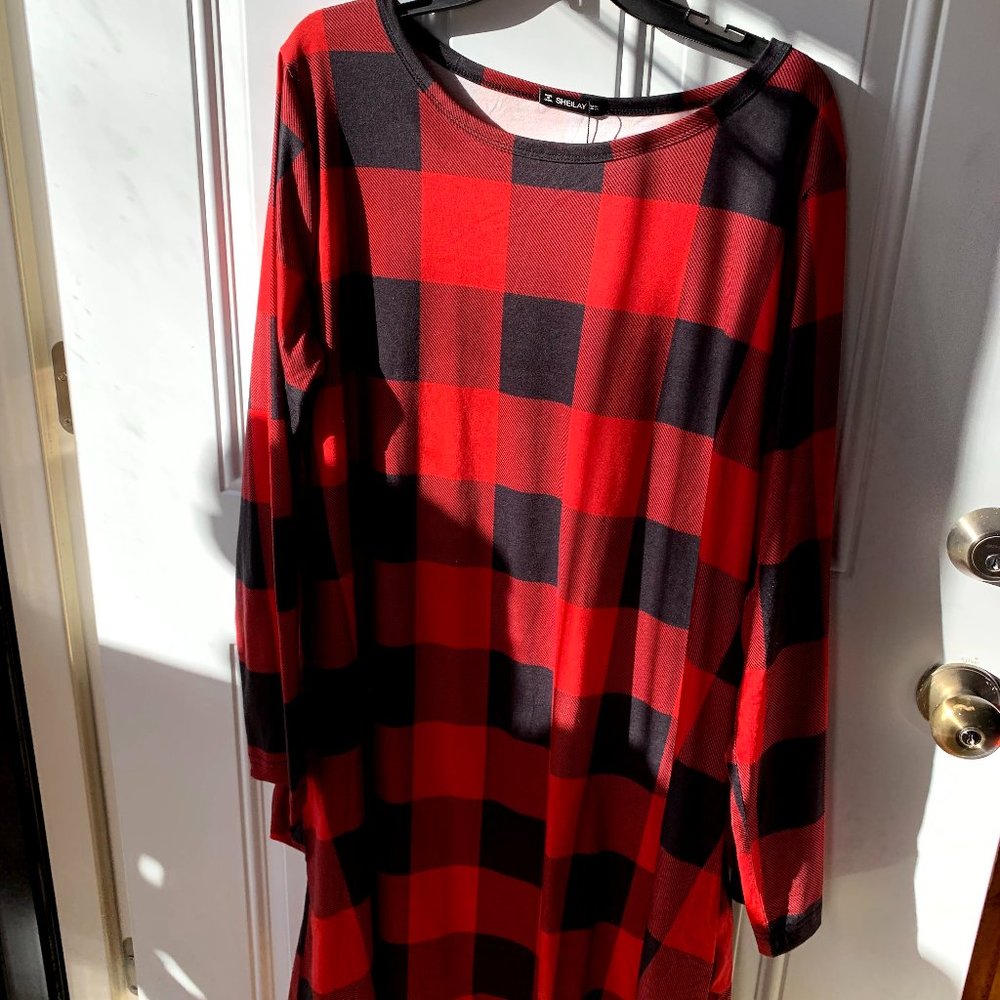 BNWT Plaid Midi Dress Size 3X